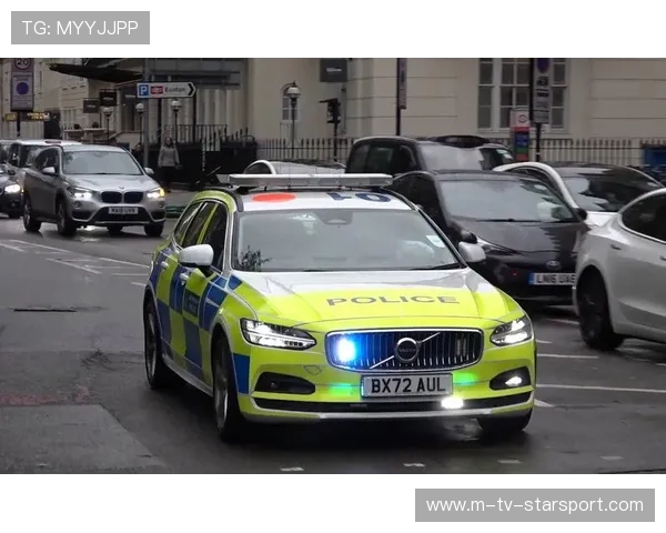 英德警车被曝私用，法院确认事实严肃处理相关人员，英伦警车