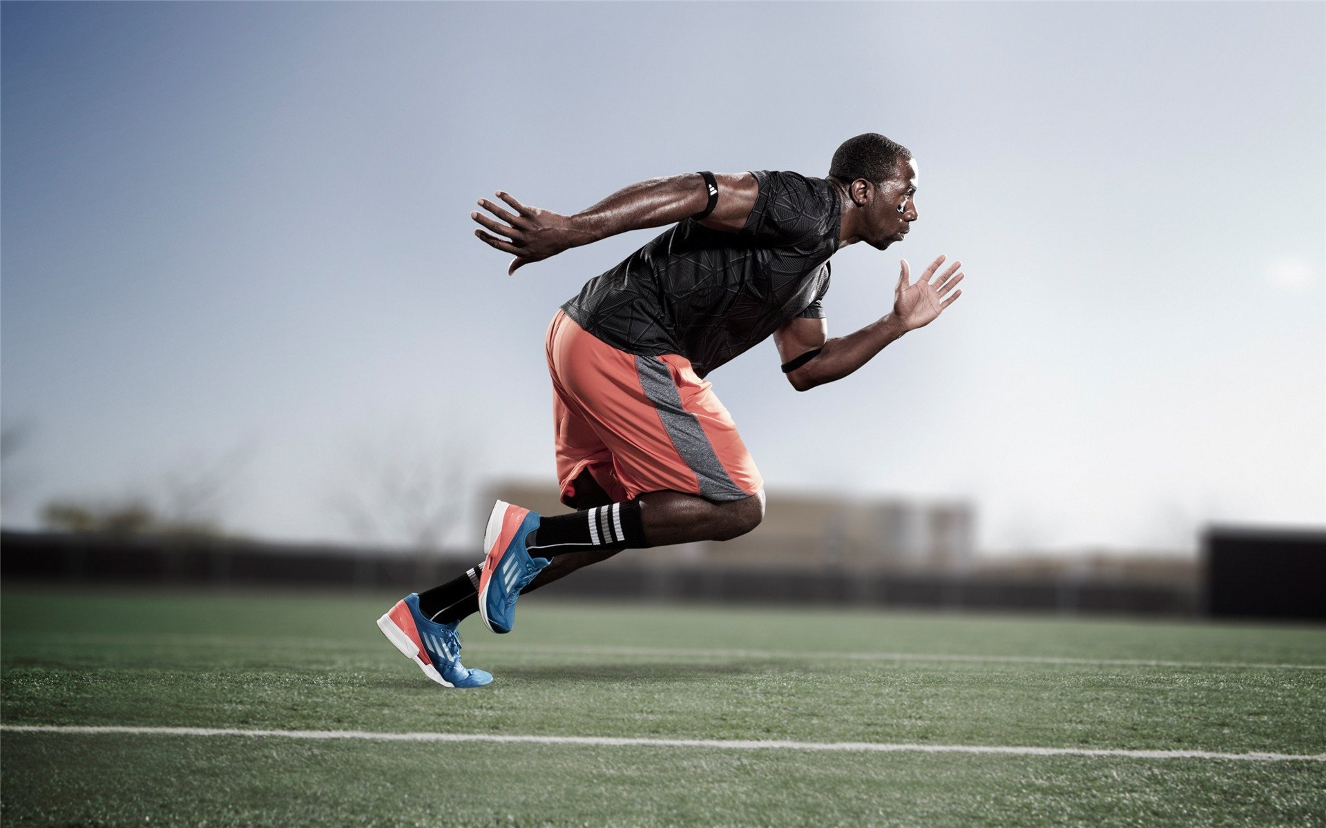 星空体育中国-东亚杯中国足球夺冠 球员拼搏精神获赞，中国队东亚杯冠军